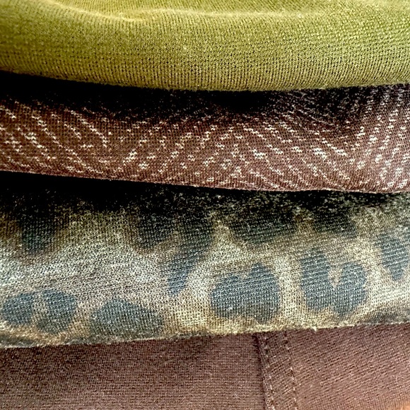 Womens dress pants size 4. 5 dress pants total - Picture 1 of 15